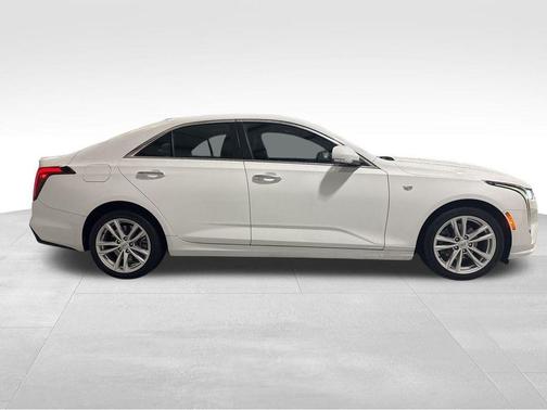 2023 Cadillac CT4 Luxury