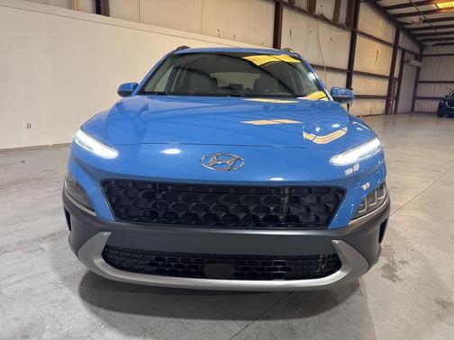 2022 Hyundai KONA Limited