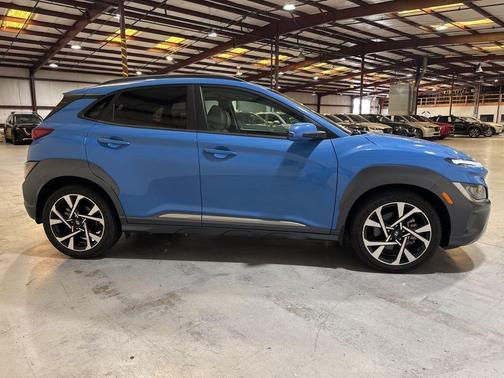 2022 Hyundai KONA Limited
