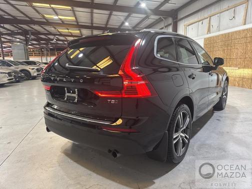 2019 Volvo XC60 T5 Momentum