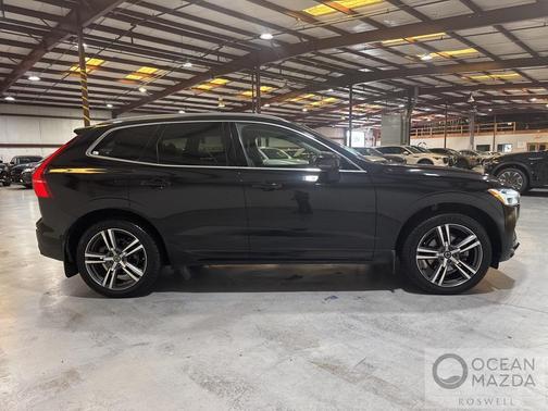 2019 Volvo XC60 T5 Momentum