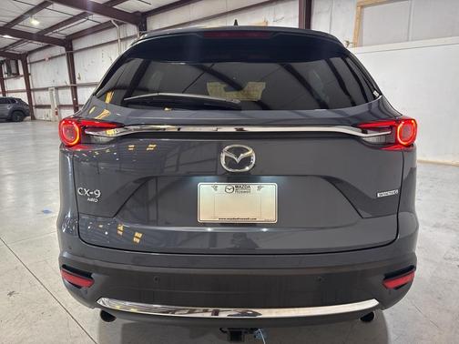 2022 Mazda CX-9 Carbon Edition