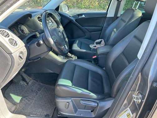 2013 Volkswagen Tiguan S