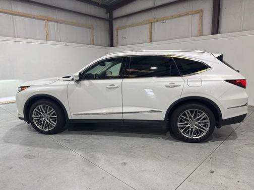 2023 Acura MDX Advance