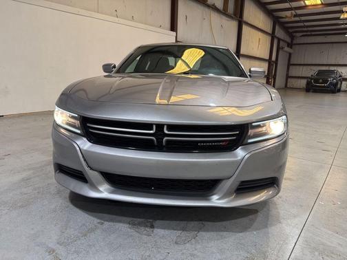 2016 Dodge Charger SE