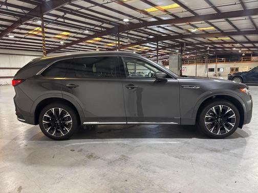 2025 Mazda CX-90 S Premium