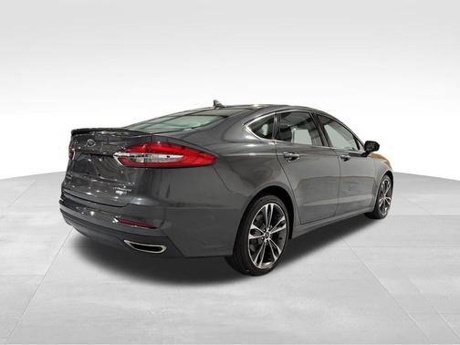 2020 Ford Fusion Titanium