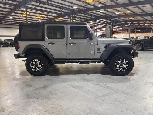 2018 Jeep Wrangler Unlimited Sport