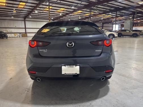 2025 Mazda Mazda3 Carbon Edition