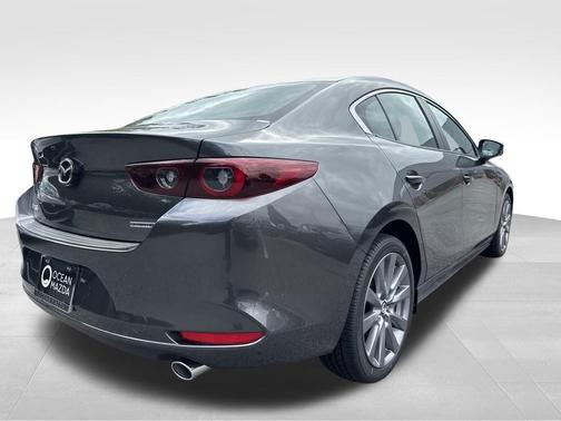 2025 Mazda Mazda3 FWD w/Preferred Package