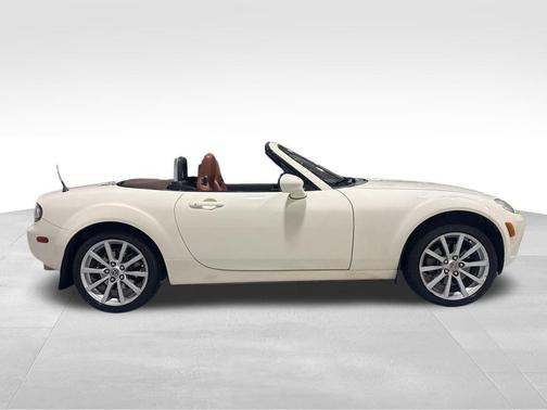 2006 Mazda MX-5 Miata Grand Touring