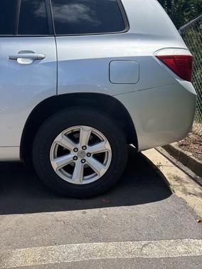 2010 Toyota Highlander Base