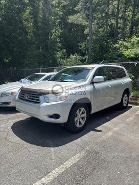 2010 Toyota Highlander Base
