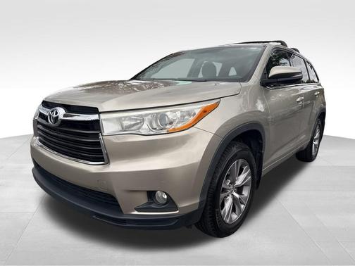 2014 Toyota Highlander LE Plus