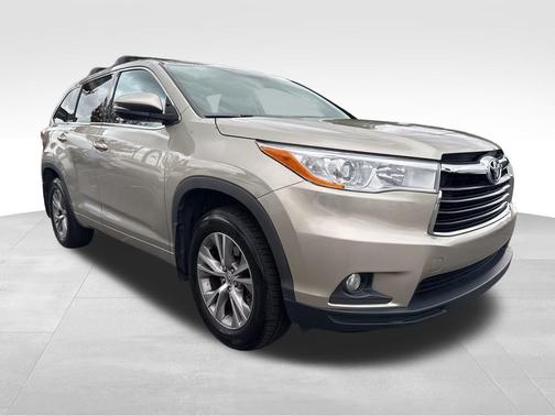 2014 Toyota Highlander LE Plus