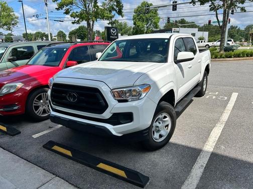 2022 Toyota Tacoma SR