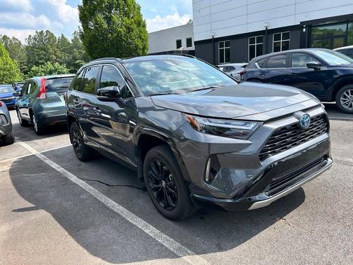 2024 Toyota RAV4 Hybrid XSE