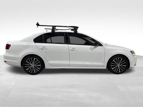 2017 Volkswagen Jetta 1.8T Sport