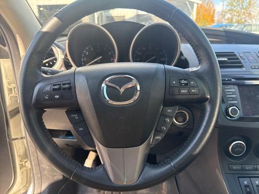2013 Mazda Mazda3 i Grand Touring