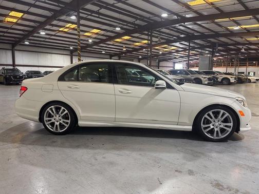 2011 Mercedes-Benz C-Class C 300