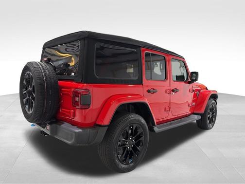 2022 Jeep Wrangler Unlimited 4xe Sahara