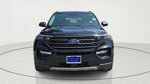 Black Metallic 2021 Ford Explorer XLT