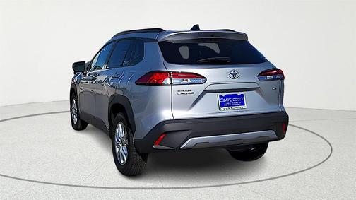 2025 Toyota Corolla Cross LE