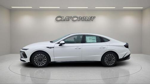 2025 Hyundai SONATA Hybrid Limited