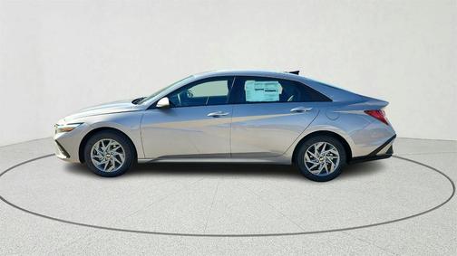 2026 Hyundai ELANTRA HEV Blue