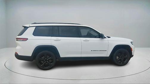 2021 Jeep Grand Cherokee L Laredo