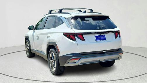 White Pearl 2026 Hyundai TUCSON SEL