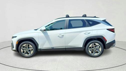 White Pearl 2026 Hyundai TUCSON SEL
