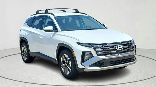 White Pearl 2026 Hyundai TUCSON SEL