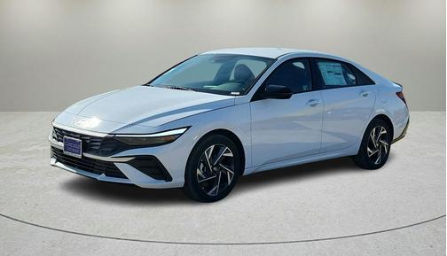 2025 Hyundai ELANTRA HEV SEL Sport