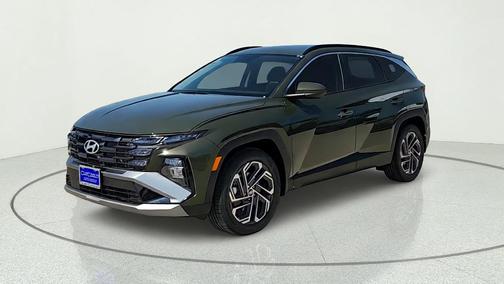 Green 2026 Hyundai TUCSON SEL Plus