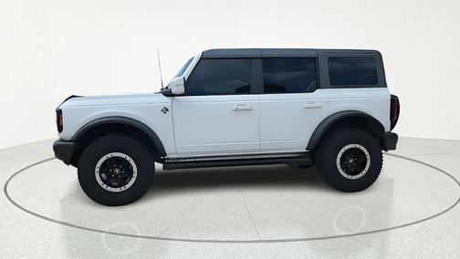 Oxford White 2024 Ford Bronco Outer Banks