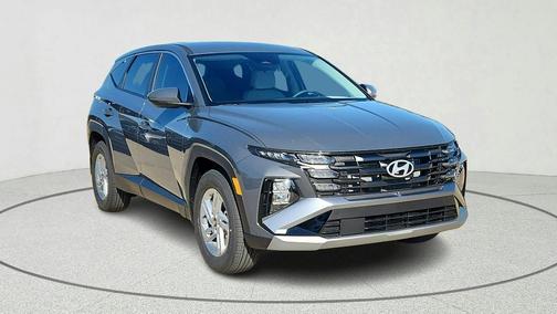 Gray 2026 Hyundai TUCSON SE
