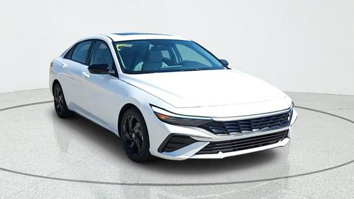 White 2026 Hyundai ELANTRA SEL Sport