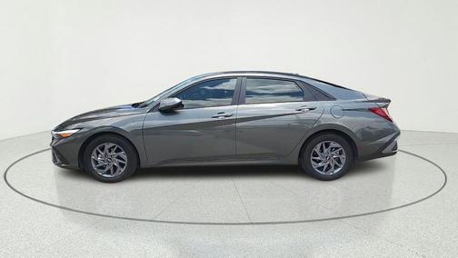 Amazon Gray 2024 Hyundai ELANTRA SEL