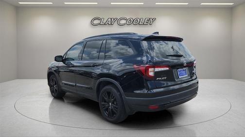 2022 Honda Pilot Black Edition