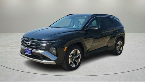 Phantom Black 2025 Hyundai TUCSON SEL Convenience