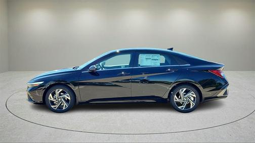 2025 Hyundai ELANTRA HEV Limited