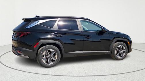 Phantom Black 2026 Hyundai TUCSON SEL