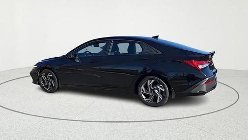 Black 2025 Hyundai ELANTRA HEV SEL