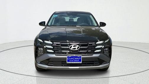 Ash Black 2026 Hyundai TUCSON Hybrid SE