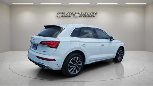 2022 Audi Q5 45 S line quattro Premium