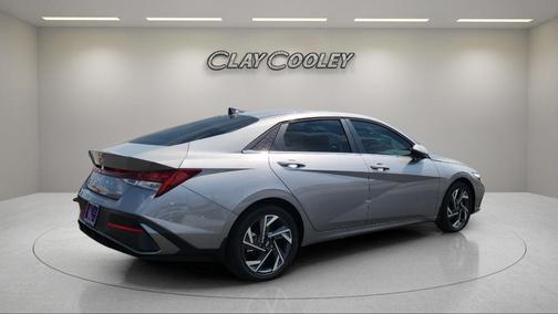 2025 Hyundai ELANTRA HEV Limited