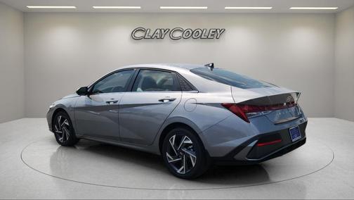 2025 Hyundai ELANTRA HEV Limited