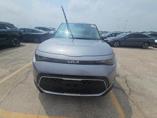 Gray 2025 Kia Soul LX