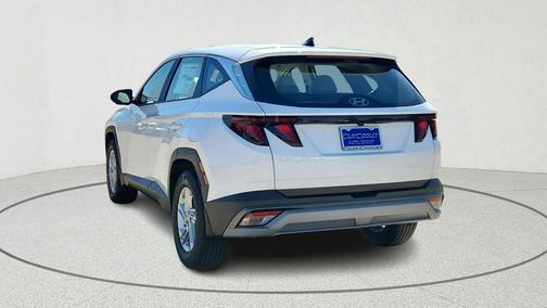 White Pearl 2026 Hyundai TUCSON SE